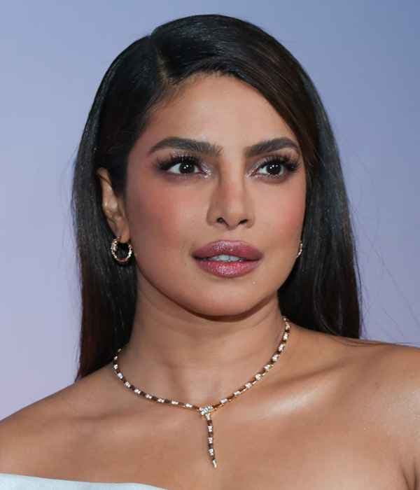 Priyanka Chopra photo
