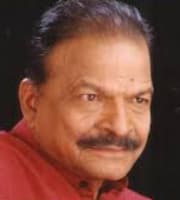 Ravi Patwardhan — Supporting Actor