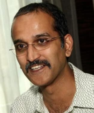 Rohan Sippy — Director