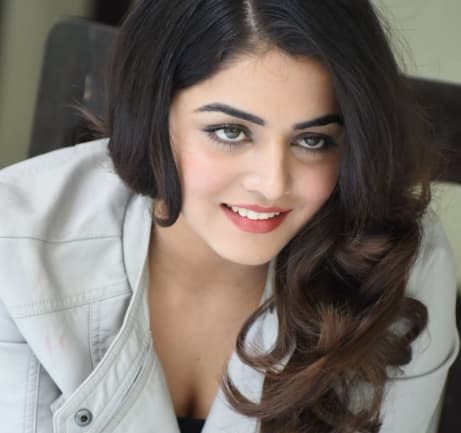 Wamiqa Gabbi still