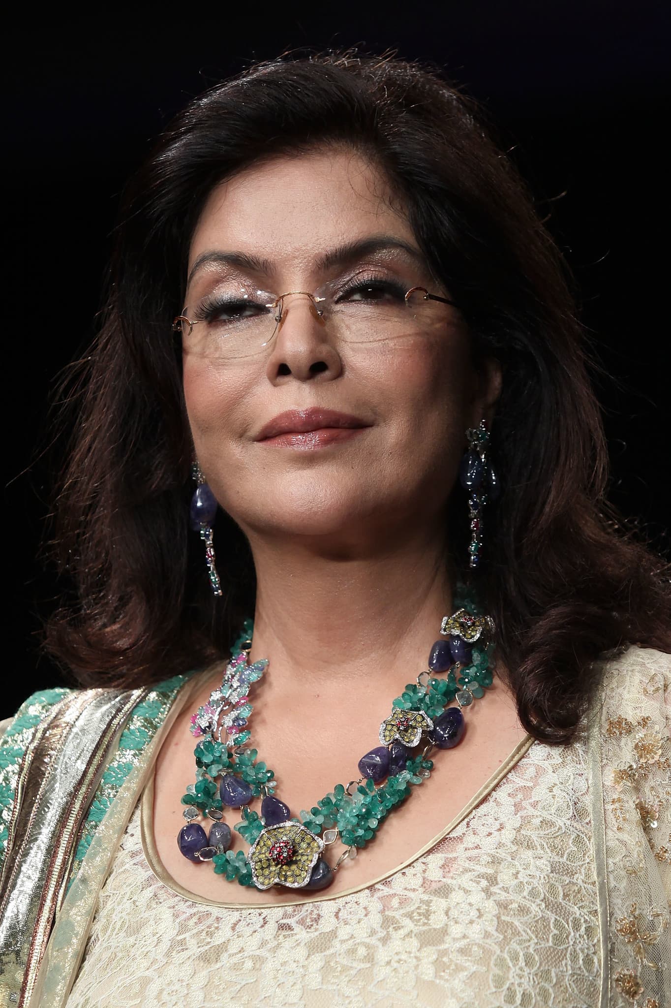 Zeenat Aman — Supporting Actress