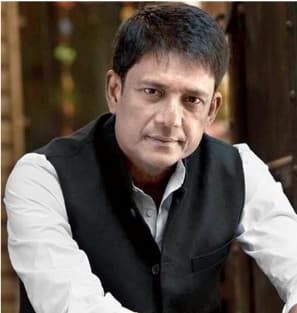 Adil Hussain — Supporting Actor