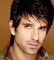 Rufy Khan — Actor